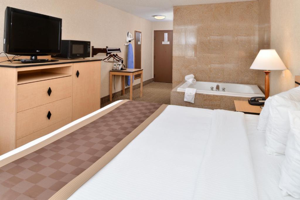 Sylo Hotel Denver Airport, A Ramada By Wyndham Aurora Extérieur photo