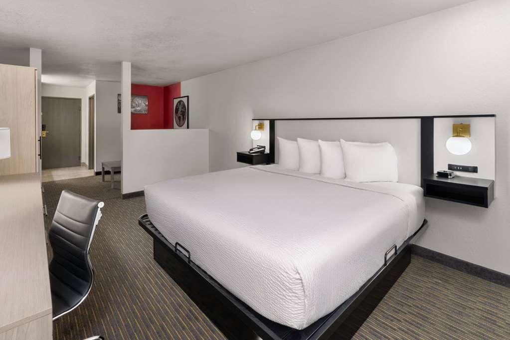 Sylo Hotel Denver Airport, A Ramada By Wyndham Aurora Chambre photo