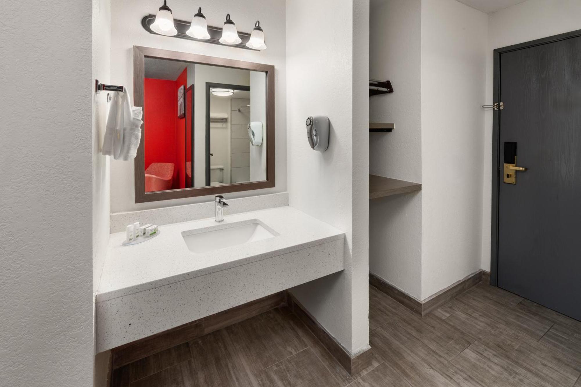 Sylo Hotel Denver Airport, A Ramada By Wyndham Aurora Extérieur photo
